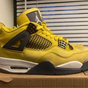 Air Jordan 4 Lightning 2021 - Size 10.5